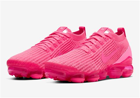 Womens Nike Pink Nike Flyknit. Nike.com